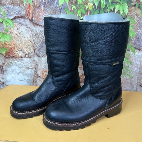 BLONDO Black Leather Shearling Lined Boots, 9.5B - Picture 2 of 13